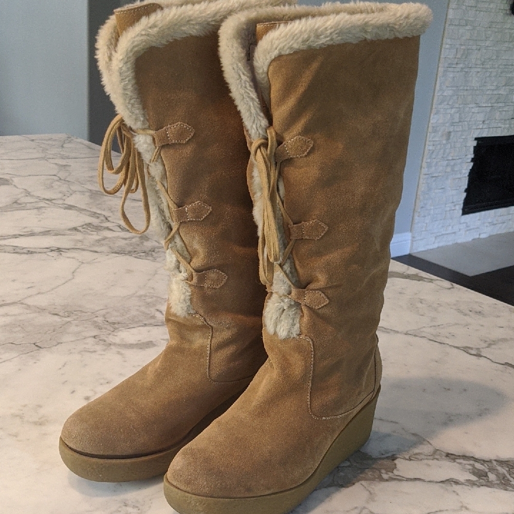 Michael Kors Camel Winter Boots with Faux Fur